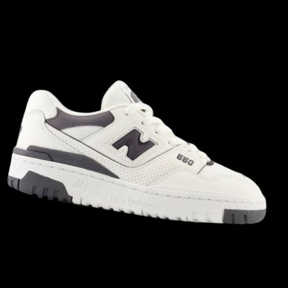 New Balance  รูปที่ 2