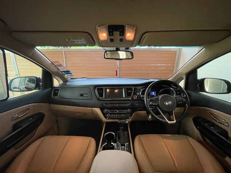 Kia Carnival 2018 2.2 EX Utility-car ดีเซล ดำ รูปที่ 3