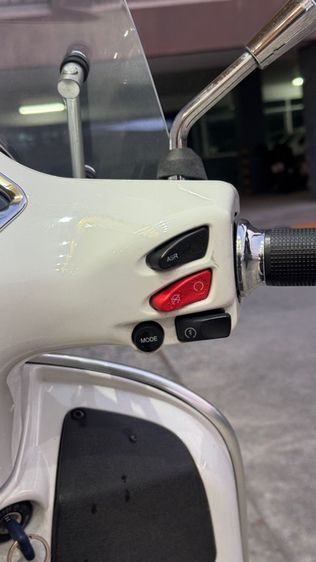 Vespa GTS 300 Super Sport HPE  2022 รูปที่ 18