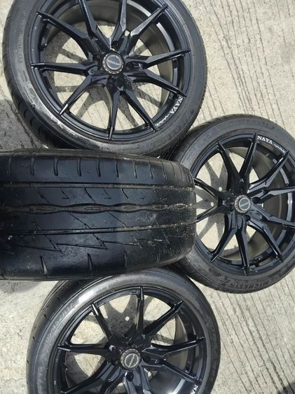17" naya ขอบ 17 4 รู 100 สีดำ ยางแถม