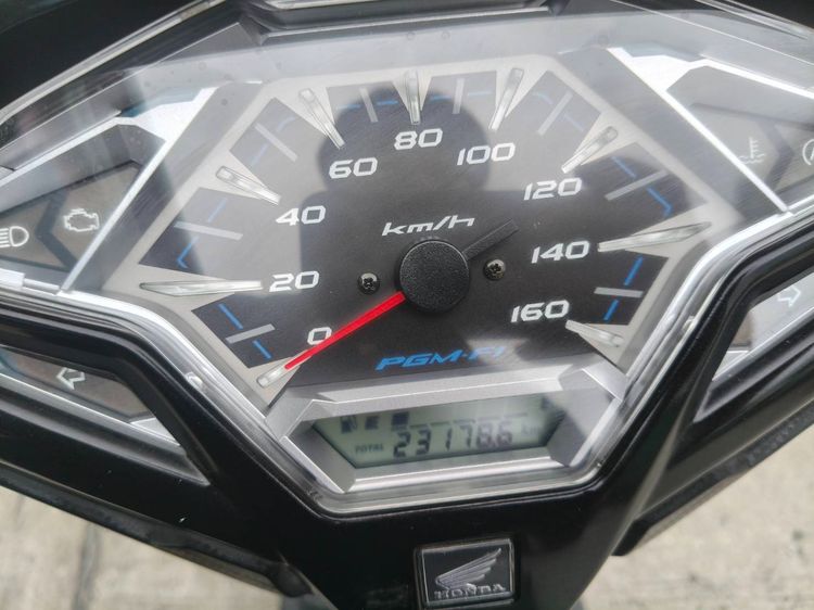 🛵ยังไงก็ขาย CLICK125 i ปี 61 เครื่องดี สีสวย สตาร์ทมือ เล่มชุดโอนครบ+เปลี่ยนถ่ายน้ำมันเครื่องฟรี ส่งฟรี30 ก.ม รูปที่ 9