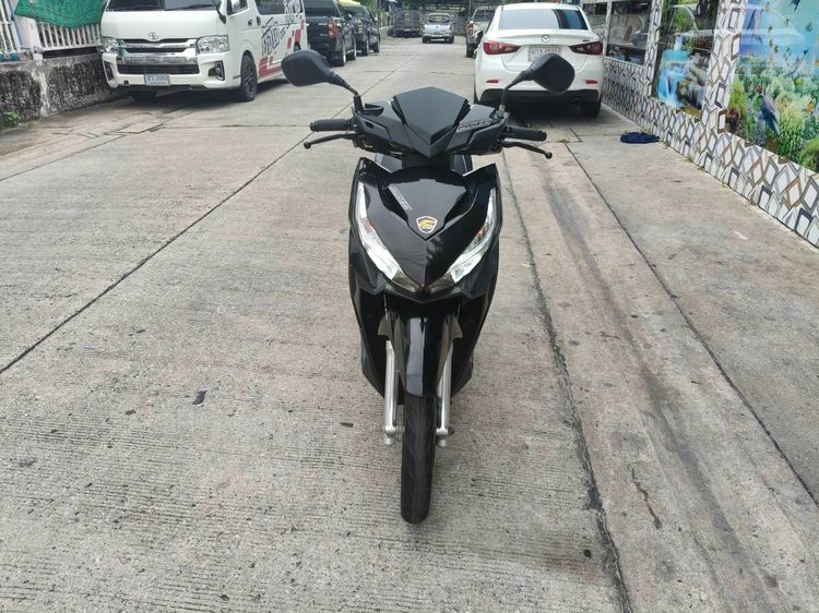 🛵ยังไงก็ขาย CLICK125 i ปี 61 เครื่องดี สีสวย สตาร์ทมือ เล่มชุดโอนครบ+เปลี่ยนถ่ายน้ำมันเครื่องฟรี ส่งฟรี30 ก.ม รูปที่ 4