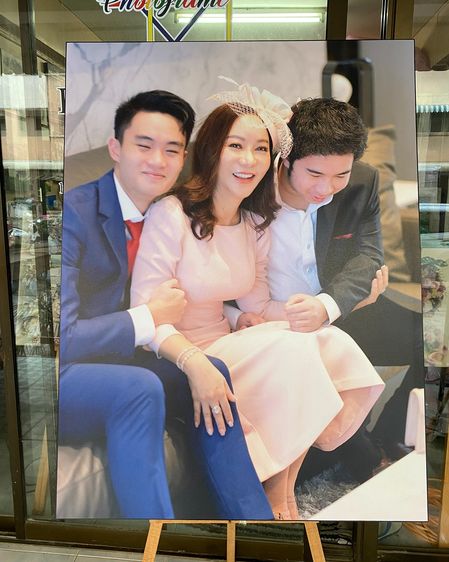รูปติดผนัง รับทำกรอบรูปลอย กรอบรูปวิทยาศาสตร์ ทุกขนาด