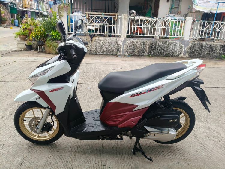 🛵ยังไงก็ขาย CLICK125 i ปี 60 เครื่องดี สีสวย สตาร์ทมือ เล่มชุดโอนครบ+เปลี่ยนถ่ายน้ำมันเครื่องฟรี ส่งฟรี30 ก.ม รูปที่ 2
