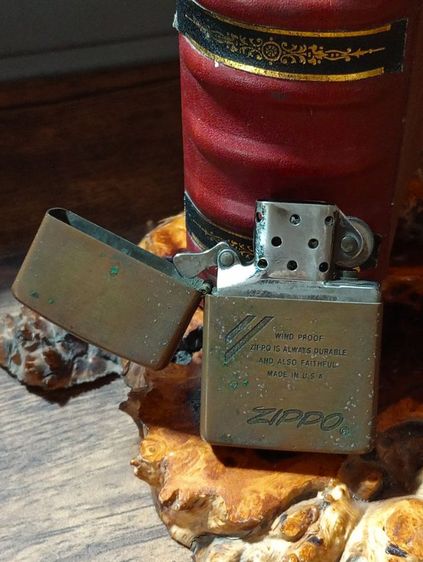 USA, ไฟแช็ค zippo แท้เนื้อทองเหลืองเก่าโบราณสภาพเยี่ยม รูปที่ 8