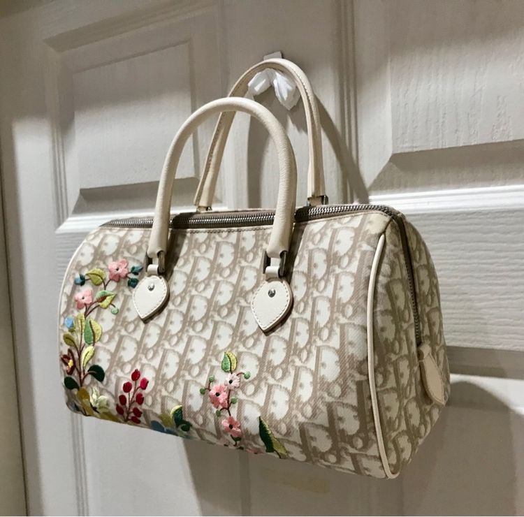 Christian Dior ของแท้ มีใบ สภาพดี เดิมทั้งใบ รูปที่ 4