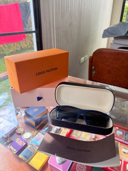 แว่นตากันแดด louis vuitton
