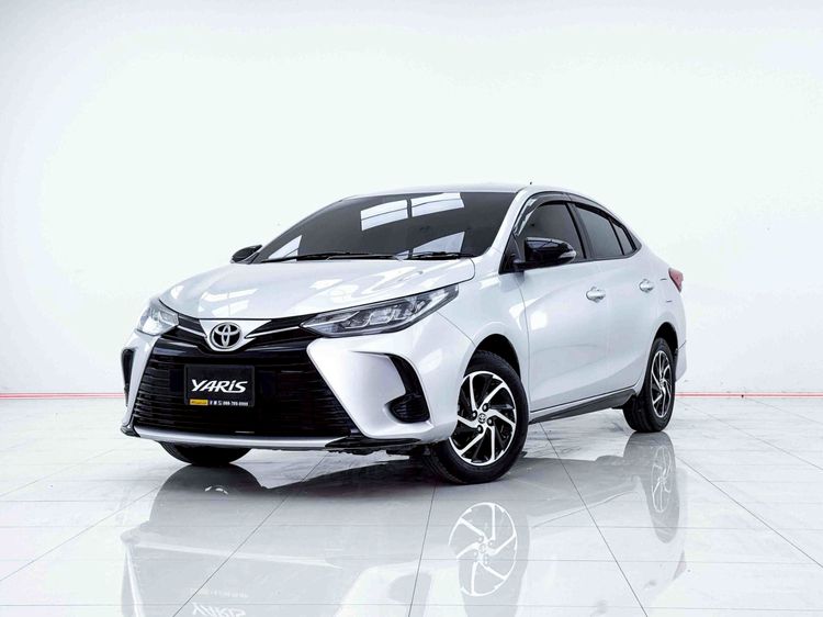 รถ Toyota Yaris ATIV 1.2 Sport สี เทา