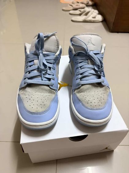WMNS AIR JORDAN 1 LOW "Football Grey Aluminum" 🩶🩵 รูปที่ 2
