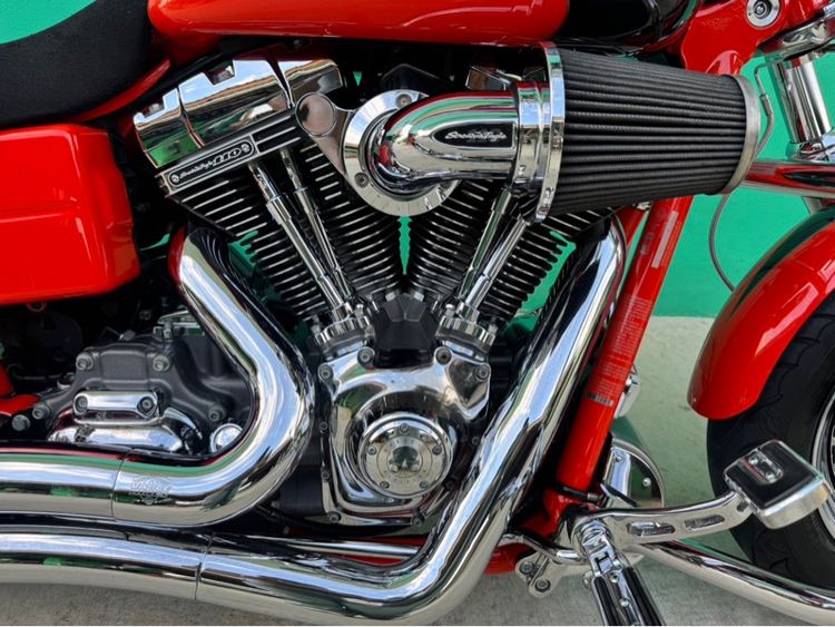 Dyna Fat bob CVO 2009 คันเดียวในประเทศ รูปที่ 6