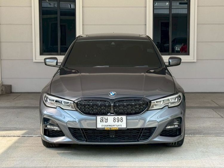 BMW Series 3 2021 330e Sedan ปลั๊กอินไฮบริด (PHEV) ไม่ติดแก๊ส เกียร์อัตโนมัติ เทา รูปที่ 2