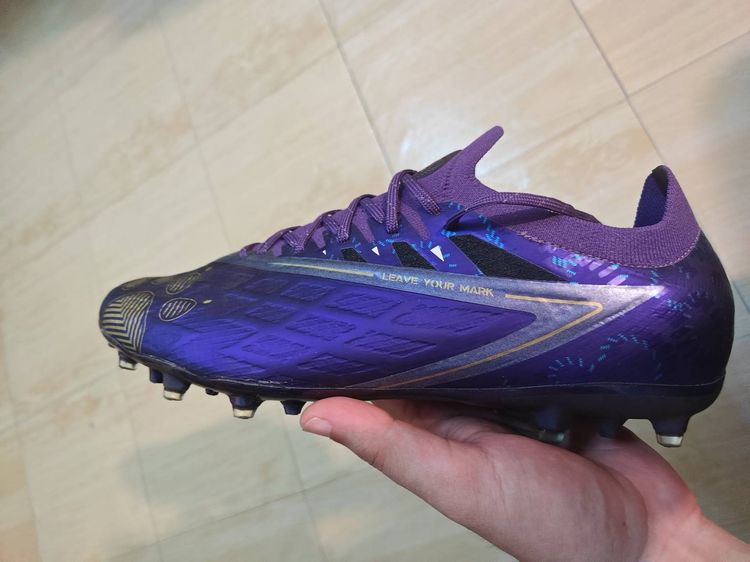 รองเท้าฟุตบอล แบรนด์ Kelme (เกลเม) รูปที่ 2