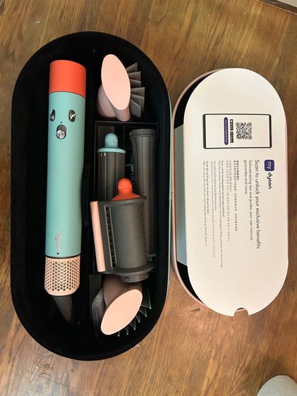 Dyson Airwrap 