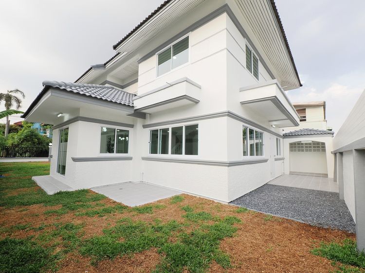 ตกแต่งครบ ขายราคาพิเศษ บ้านเดี่ยว 2 ชั้น ขนาด 80.3 ตรว. 3 ห้องนอน 3 ห้องน้ำ ม.อู่ทองเพลส2 บ้านหลังใหญ่ ถนนเมน ฟังชั่นดีเยี่ยม พร้อมเฟอร์ รูปที่ 2