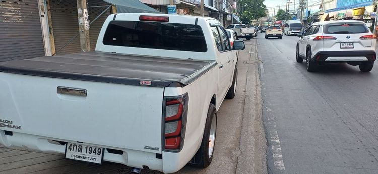Isuzu D-MAX 2015 2.5 L Pickup ดีเซล ไม่ติดแก๊ส เกียร์ธรรมดา ขาว รูปที่ 4
