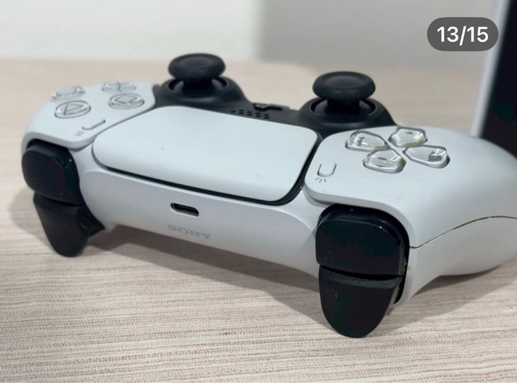 🔥PS5 CFI-2018 A01  สภาพโดยรวมยังดีมากใช้งานได้ยาวค่ะใช้งานน้อยมากแนะนำเลย  รูปที่ 13