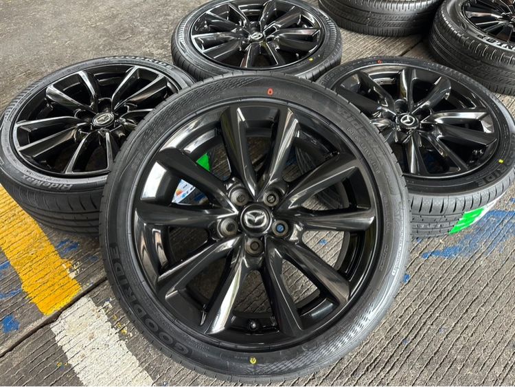 Mazda 3.BP ขอบ 18 นิ้ว Top (สีดำ Carbon)🔥