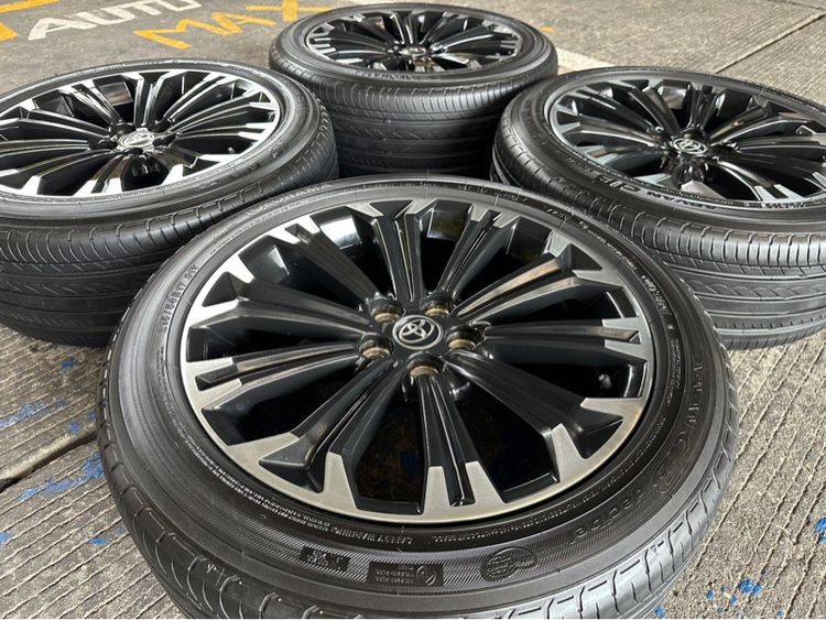 Toyota Altis GR Sport 17 นิ้ว Top 🔥 รูปที่ 3