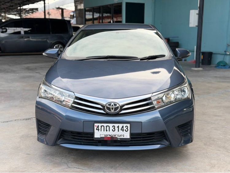 รถ Toyota Altis 1.8 E สี เทา