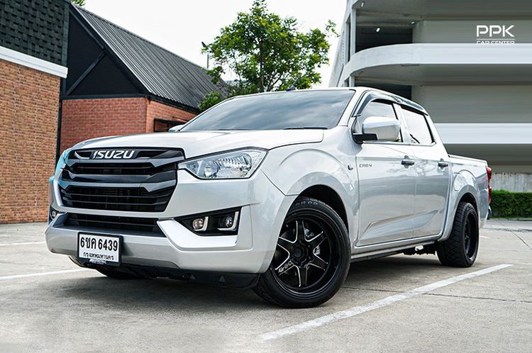 รถ Isuzu D-MAX 1.9 S สี เทา