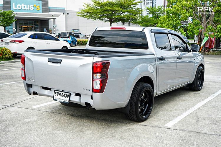 Isuzu D-MAX 2022 1.9 S Pickup ดีเซล ไม่ติดแก๊ส เกียร์ธรรมดา เทา รูปที่ 4