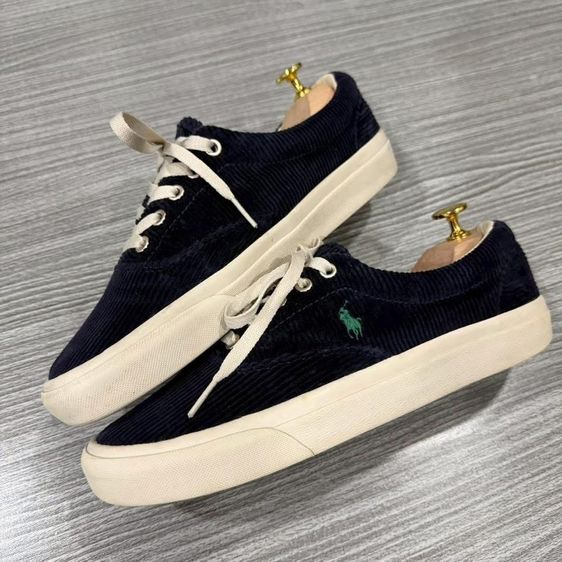รองเท้าผ้าใบ POLO RALPH LAUREN แท้ 💯 เบอร์ UK 7.5 EU 41.5 cm 26.5 คนเท้า 26 27 ใส่ได้ สภาพใหม่มาก ผ้าลูกฟูกสีกรมเข้มม้าสีเขียว พื้นเต็มครับ รูปที่ 2