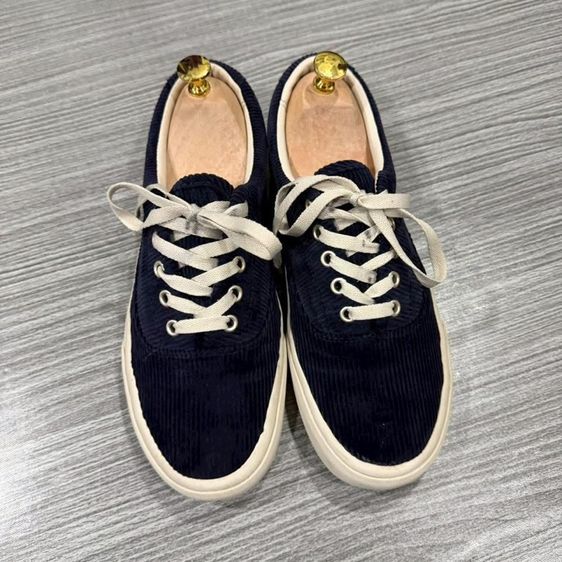 รองเท้าผ้าใบ POLO RALPH LAUREN แท้ 💯 เบอร์ UK 7.5 EU 41.5 cm 26.5 คนเท้า 26 27 ใส่ได้ สภาพใหม่มาก ผ้าลูกฟูกสีกรมเข้มม้าสีเขียว พื้นเต็มครับ รูปที่ 3