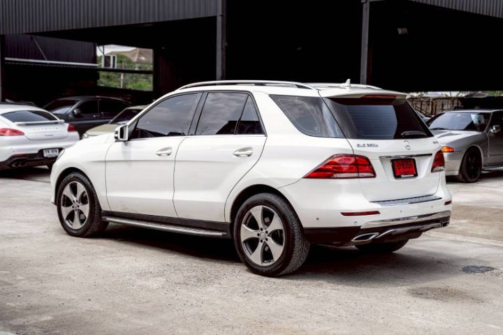 Mercedes-Benz GLE-Class 2017 GLE250 Utility-car ดีเซล ขาว รูปที่ 4