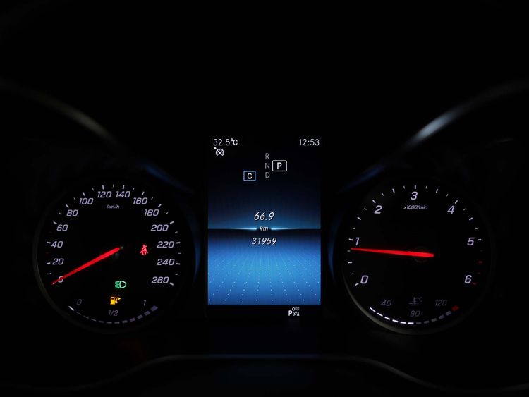 Mercedes-Benz C-Class 2020 C220 Sedan ดีเซล ไม่ติดแก๊ส เกียร์อัตโนมัติ เทา รูปที่ 3