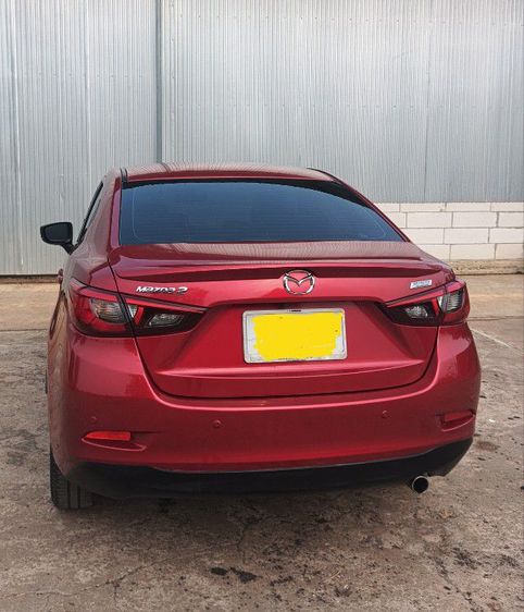 Mazda Mazda 2 2017 1.3 High Connect Sedan เบนซิน เกียร์อัตโนมัติ แดง รูปที่ 3