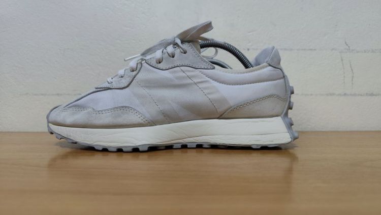 อื่นๆ ผ้าใบ รองเท้าผ้าใบ UK 9.5 | EU 44 | US 10 New balance 327 44.0 28.0 แท้ มือสอง