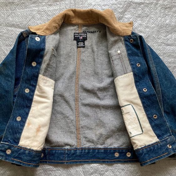 เสื้อแจ็คเก็ตยีนส์ POLO RALPH LAUREN แท้ 💯 size วัดจริงขนาด อก 18 ยาว 19 นิ้ว สภาพดีมาก ปกลูฟูก ผ้าสีเฟดสวย ตัดเย็บดีมาก ดีเทลสวย รูปที่ 4