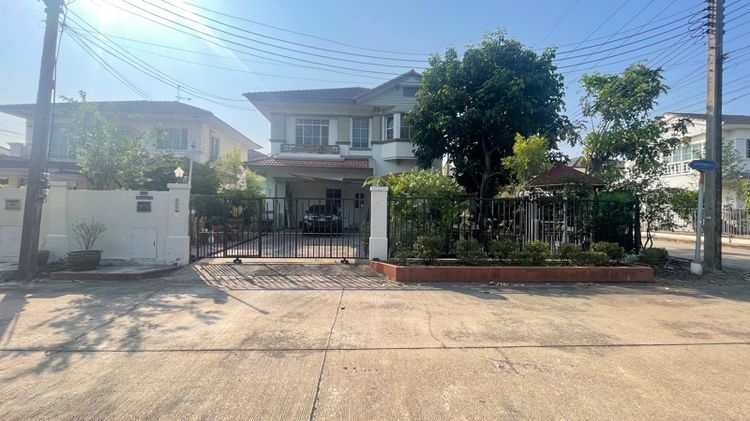 บ้านเดี่ยวสองชั้น บ้านสวย สภาพดีเยี่ยม เจ้าของขายเอง
