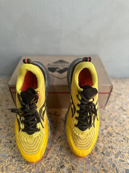 รองเท้าวิ่งเทรล SAUCONY Endorphin Trail 9.5US รูปที่ 4