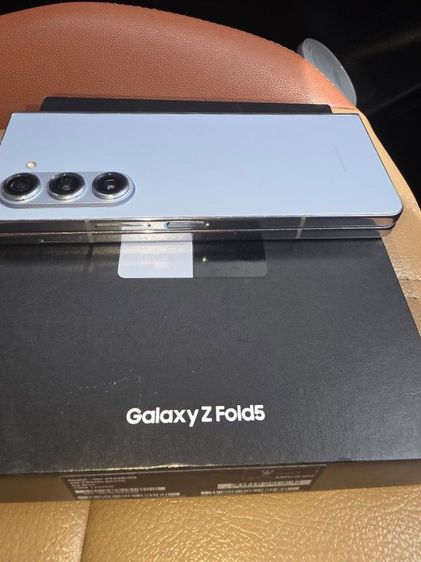 ขออนุญาติ ขาย Fold5 มีประกันSunday ถึงกันยายน สภาพสวย 13000ค่ะ จอในไร้รอย จอนอกขนแมวนิดๆ เอาไปเคลมได้ ครบกล่อง รูปที่ 6