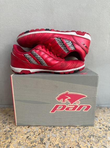 ผู้ชาย แดง รองเท้าฟุตบอล หญ้าเทียม PAN Wave II TURF 9.5US