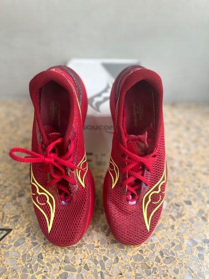 รองเท้าวิ่งถนน SAUCONY Endorphin Pro3 10US รูปที่ 6