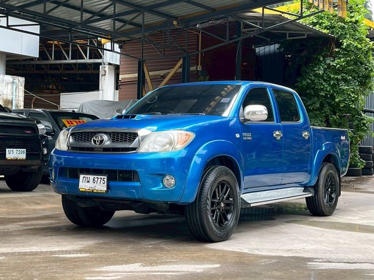รถ Toyota Hilux Vigo 3.0 G 4WD สี น้ำเงิน