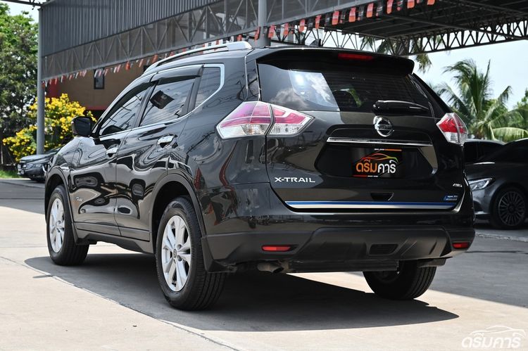 Nissan X-Trail 2017 2.0 V Hybrid 4WD Utility-car ไฮบริด ไม่ติดแก๊ส เกียร์อัตโนมัติ เขียว รูปที่ 3