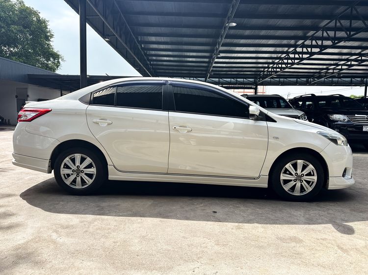 Toyota Vios 2014 1.5 E Sedan เบนซิน เกียร์อัตโนมัติ ขาว รูปที่ 4