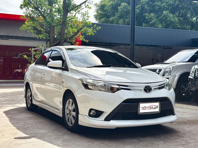 Toyota Vios 2014 1.5 E Sedan เบนซิน เกียร์อัตโนมัติ ขาว รูปที่ 3
