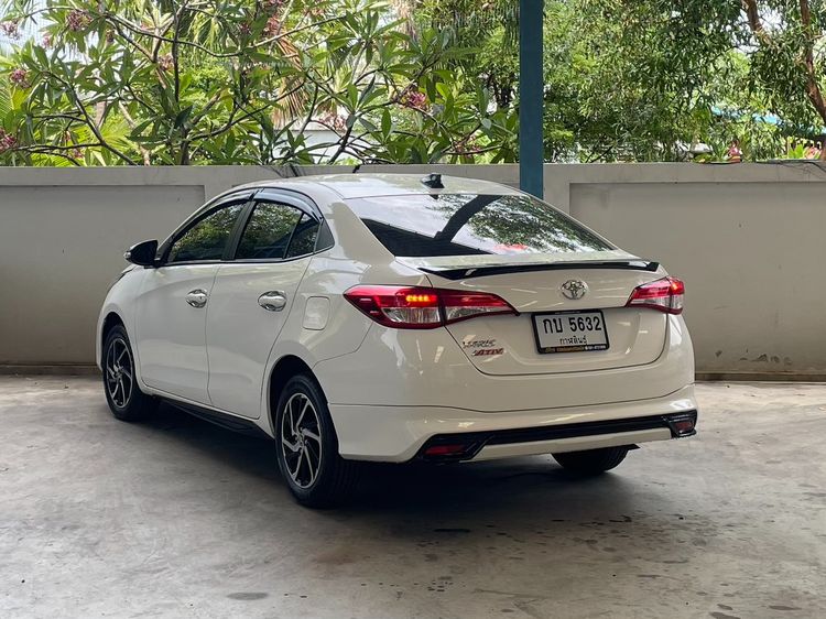 Toyota Yaris ATIV 2020 1.2 Sport Sedan เบนซิน ไม่ติดแก๊ส เกียร์อัตโนมัติ ขาว รูปที่ 4