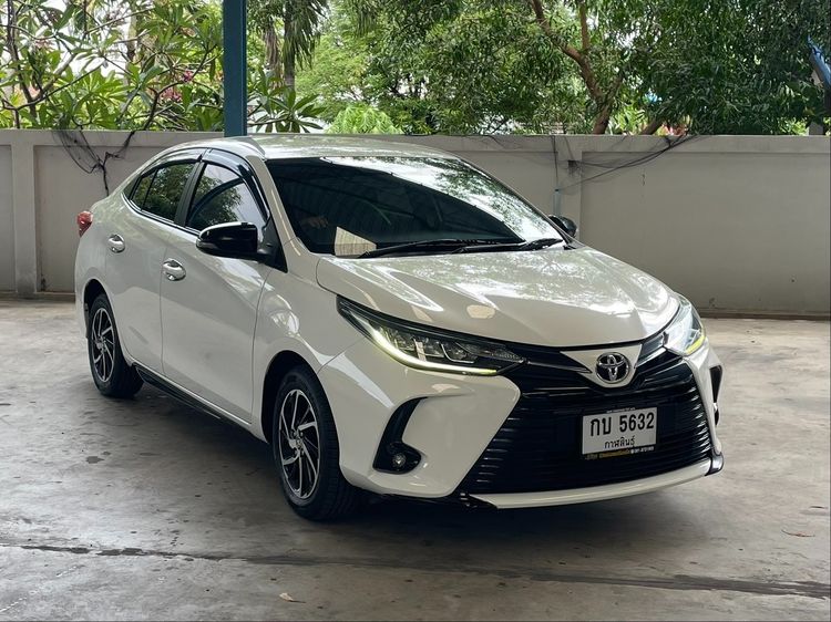 Toyota Yaris ATIV 2020 1.2 Sport Sedan เบนซิน ไม่ติดแก๊ส เกียร์อัตโนมัติ ขาว รูปที่ 3