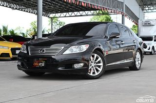 Lexus LS460 4.6 ไมเนอร์เชนจ์ไฟใหม่ ประตูดูด 4 บาน Top สุด ปี 2011 ไมล์แท้ 140,000 กม. รหัสสินค้า HCGE