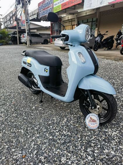 อยู่ตรงข้ามห้างเซ็นทรัลชลบุรี  Yamaha Fazzio รถสภาพดี รับประกันรถ1ปี สดผ่อน