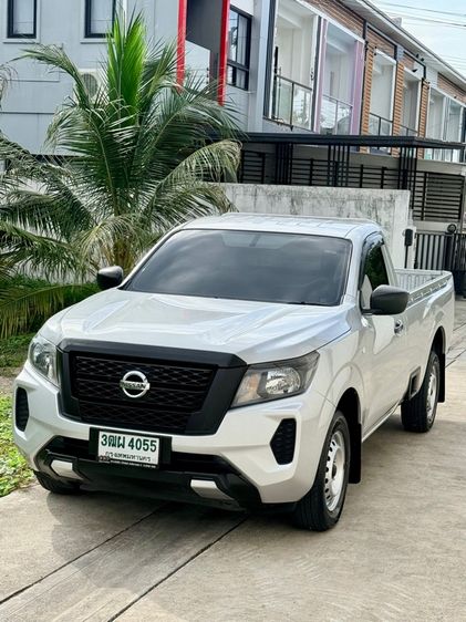 Nissan Navara 2022 2.5 SL Pickup ดีเซล ไม่ติดแก๊ส เกียร์ธรรมดา เทา รูปที่ 2