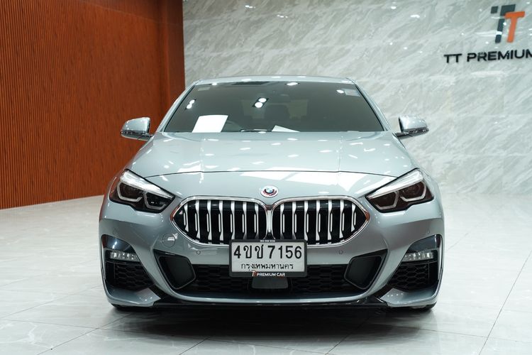 BMW Series 2 2022 220i Sedan เบนซิน เกียร์อัตโนมัติ เทา รูปที่ 2