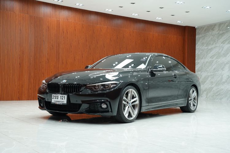 BMW Series 4 2021 430i Sedan เบนซิน เกียร์อัตโนมัติ ดำ รูปที่ 2