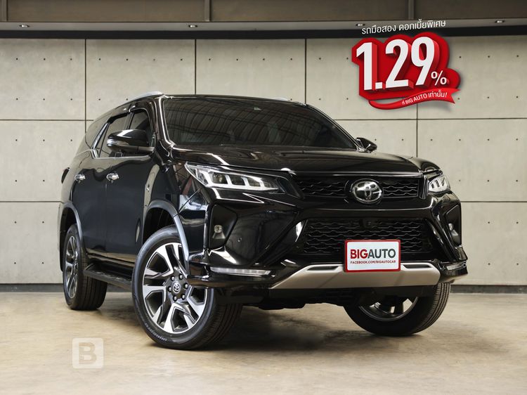 Toyota Fortuner 2022 2.4 Legender Utility-car ดีเซล ไม่ติดแก๊ส เกียร์อัตโนมัติ ดำ