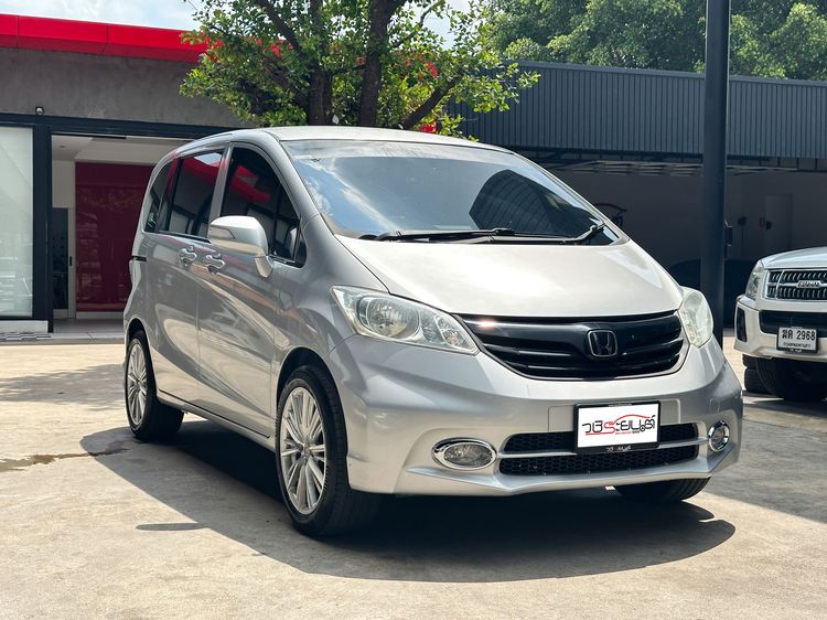 Honda Freed 2013 1.5 EL Utility-car เบนซิน เกียร์อัตโนมัติ เทา รูปที่ 3